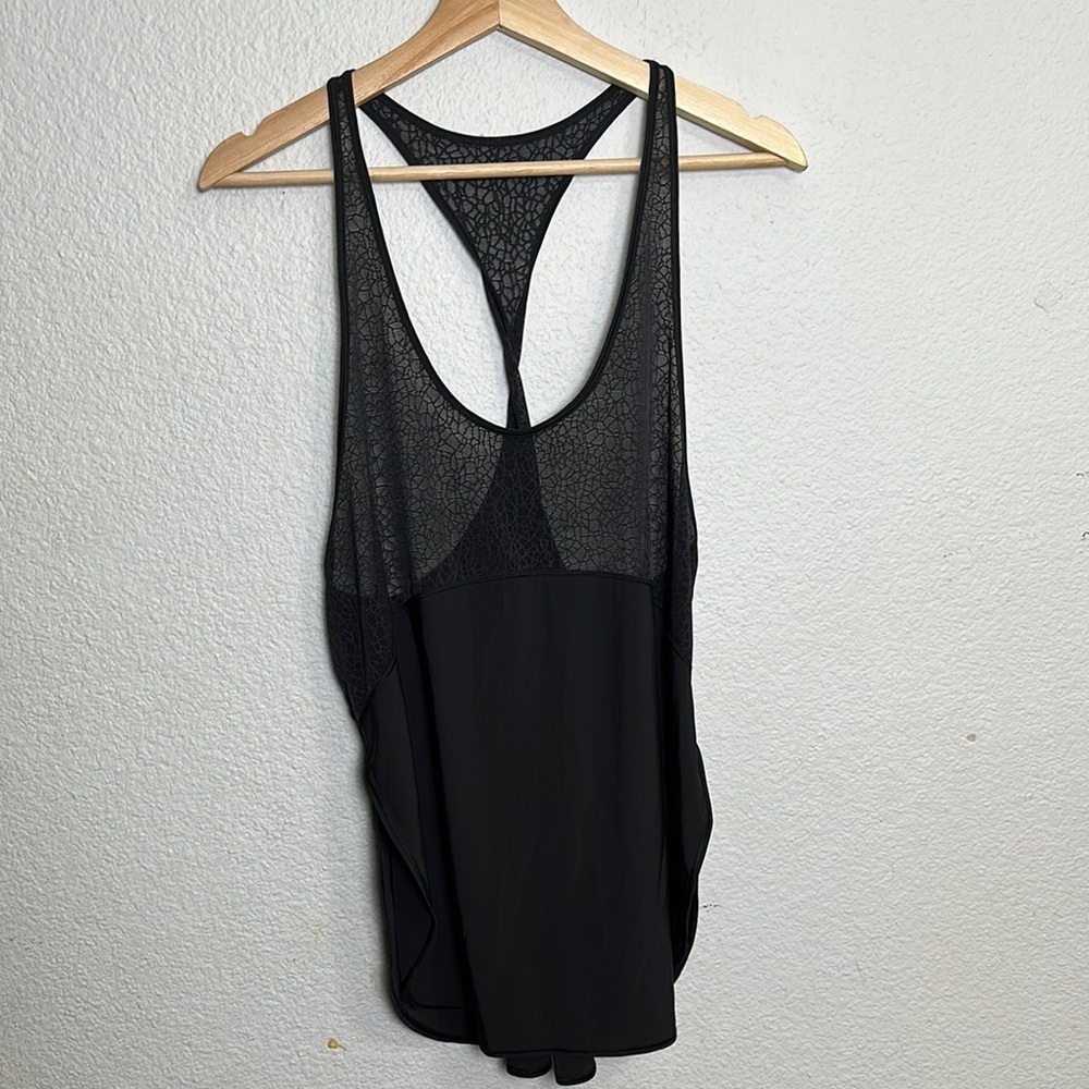 Lululemon‎ Twist and Train Black Mesh Side Split Lightweight Tank Top Womens Gym
